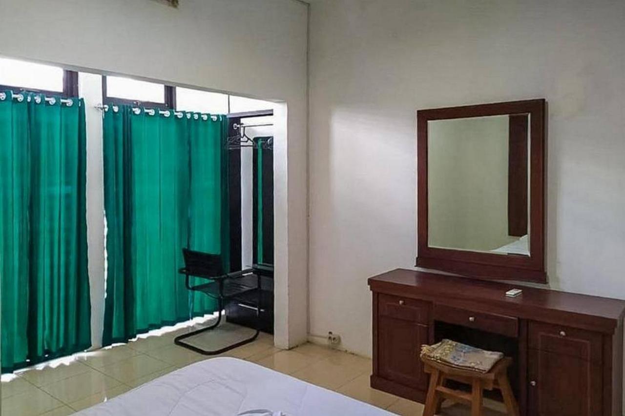 打横 Graha Ht Sumantri Mitra Reddoorz酒店 外观 照片